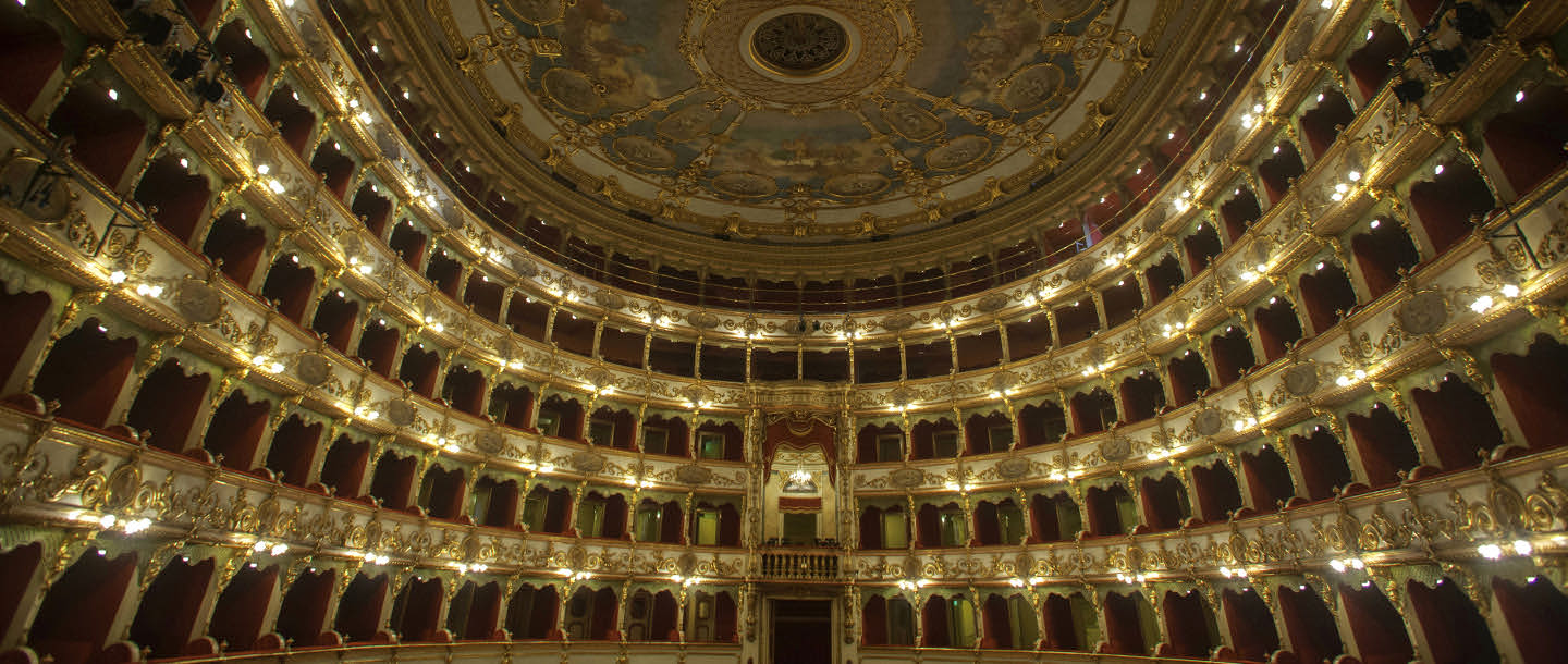 brescia_teatro_grande.jpg